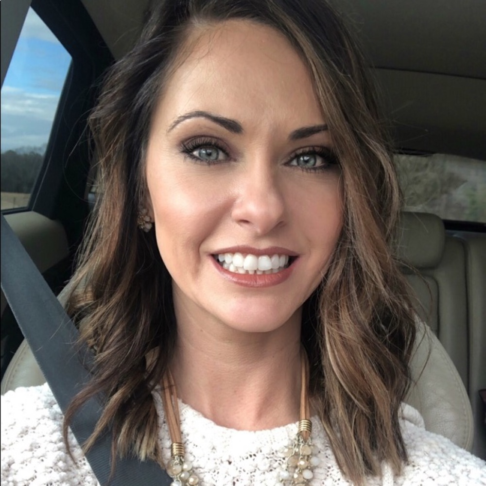 Meet your Posher, Tiffany